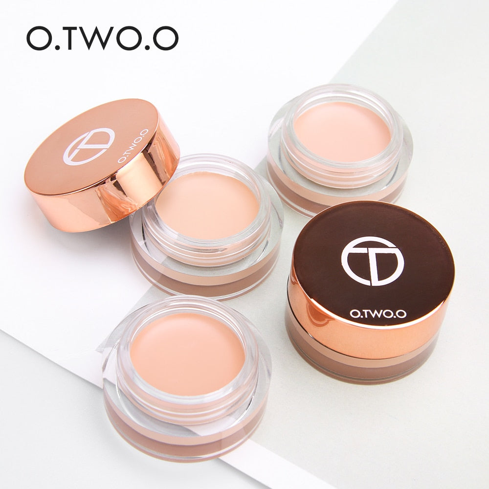 O.TWO.O 28 Colors Eyeshadow Palette High Pigment Metallic Makeup